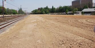 Evolution (2) du paysage, depuis la gare de triage, jusqu’à la friche. 